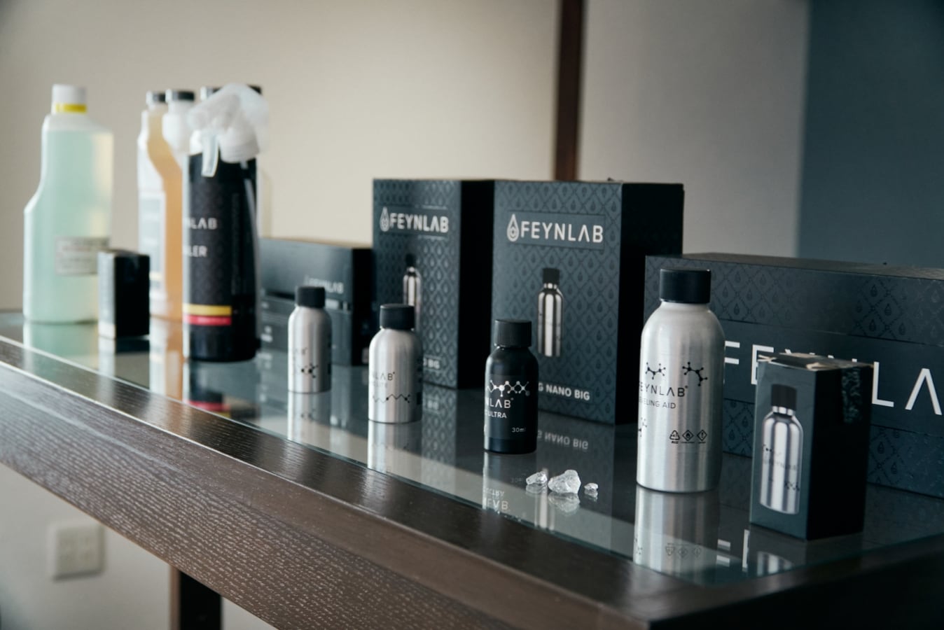 車に合わせたコーティング剤を使用すること